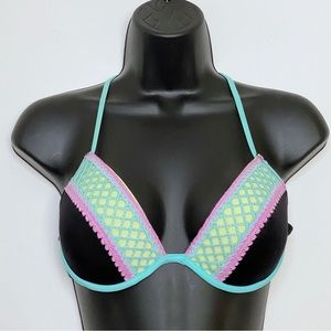 Shade & Shore Black Crisscross Crochet Bikini Swim Top - Size 34C